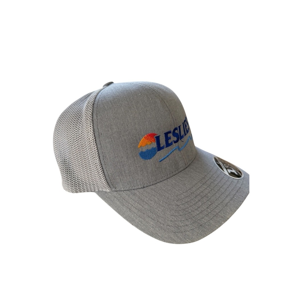 TravisMathew Widder 2.0 Trucker Hat Gray Leslie's Golf Snapback Cap NWT - Picture 3 of 5